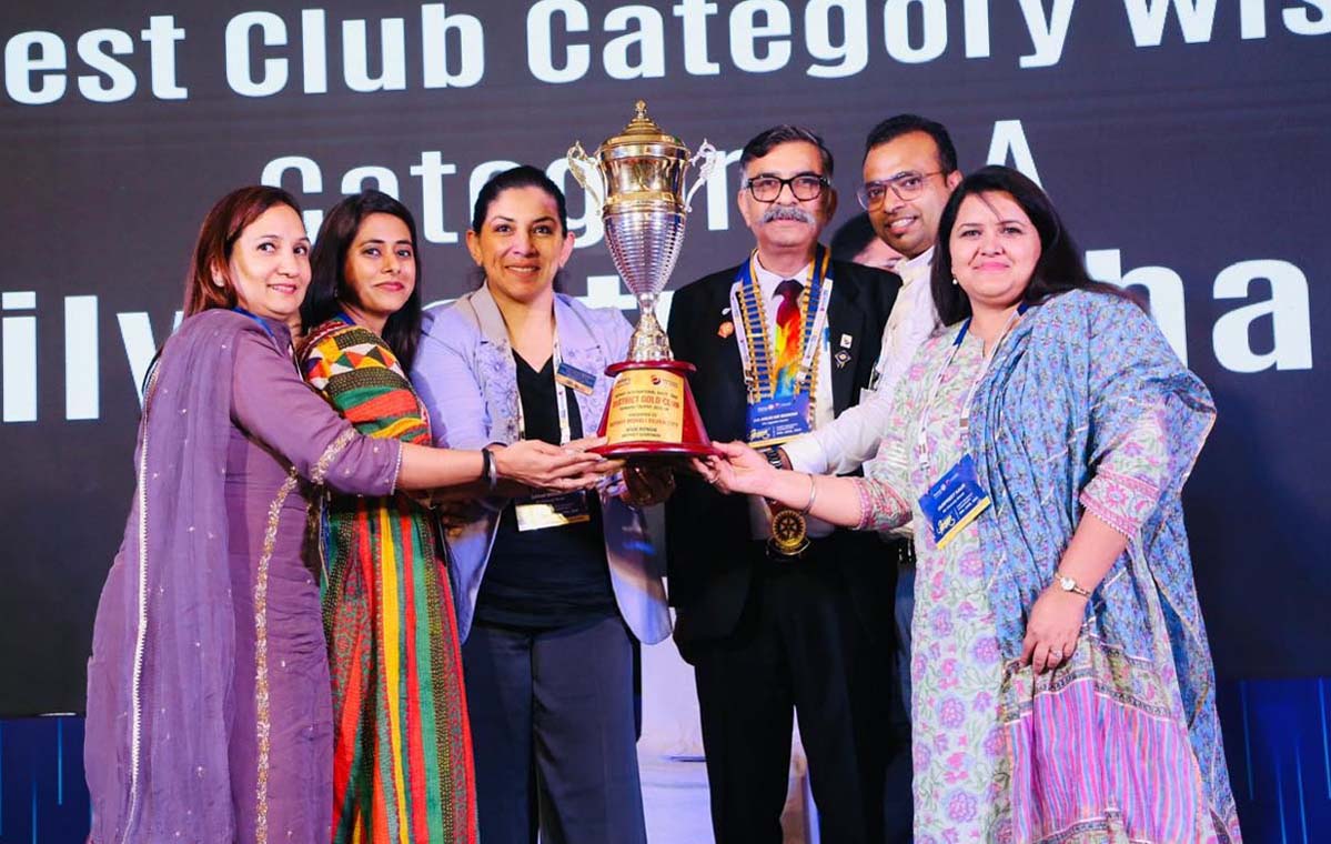 Rotary Club awarded Silver City Mohali District Gold Cup trophy